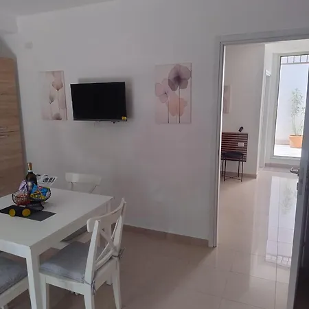 Apartamento Le Casette Di Elia E Alice *